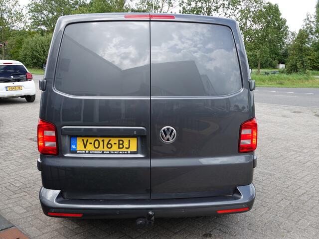 Volkswagen TRANSPORTER 2.0 TDI L2H1 150PK 4Motion Highline TREKH. | NAVI | LMV | AIRCO | CRUISE | PDC V+A
