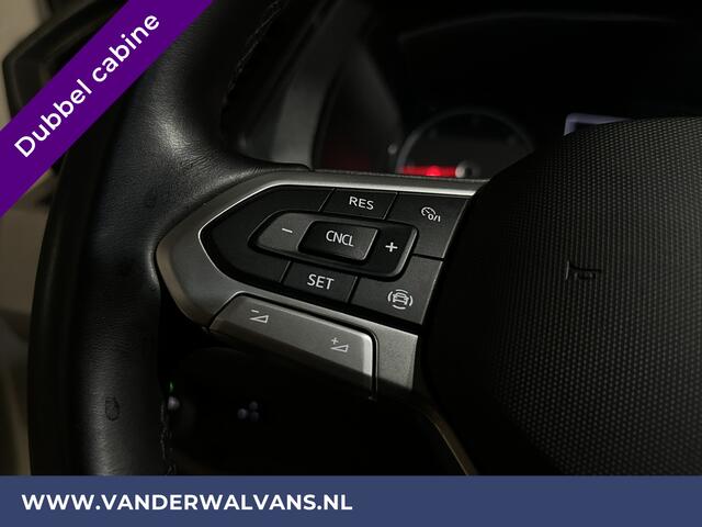 Volkswagen TRANSPORTER 2.0 TDI L2H1 Dubbele Cabine Euro6 Airco | 5-Zits | Navigatie | Trekhaak | Apple Carplay Android Auto, Cruisecontrol, Parkeersensoren
