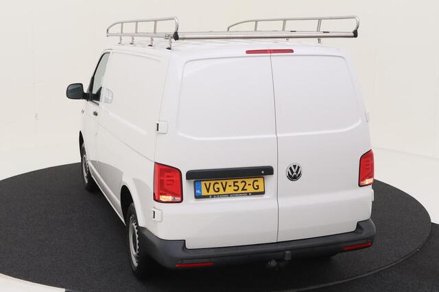 Volkswagen TRANSPORTER 6.1 - 2.0 TDI L1H1 Imperiaal / Trekhaak / Navigatie