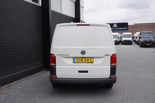 Volkswagen TRANSPORTER 2.0 TDI 150PK 2x schuifdeur EURO 6 - Airco - Navi - Cruise - ¤ 14.900,- Excl.
