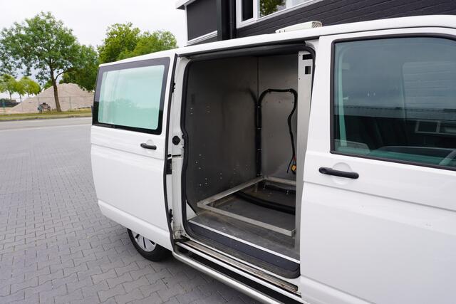 Volkswagen TRANSPORTER 2.0 TDI 150PK 2x schuifdeur EURO 6 - Airco - Navi - Cruise - ¤ 14.900,- Excl.