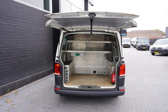 Volkswagen TRANSPORTER 2.0 TDI 150PK 2x schuifdeur EURO 6 - Airco - Navi - Cruise - ¤ 14.900,- Excl.
