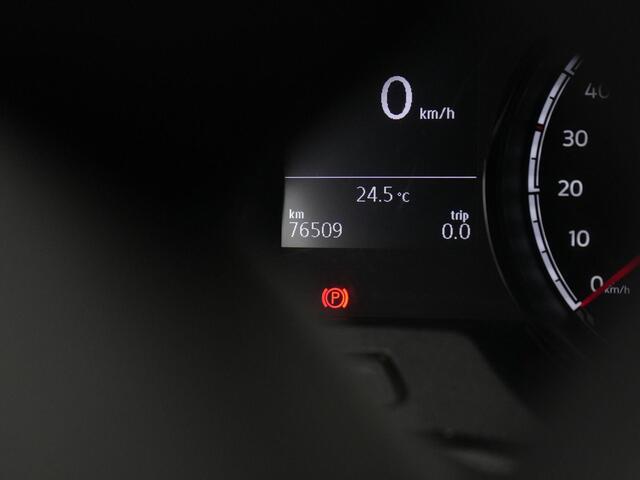 Volkswagen TRANSPORTER 2.0 TDI 110 pk L2H1 28 | Parkeersensoren achter | Navigatie | Cruise control | Carplay | Navigatie