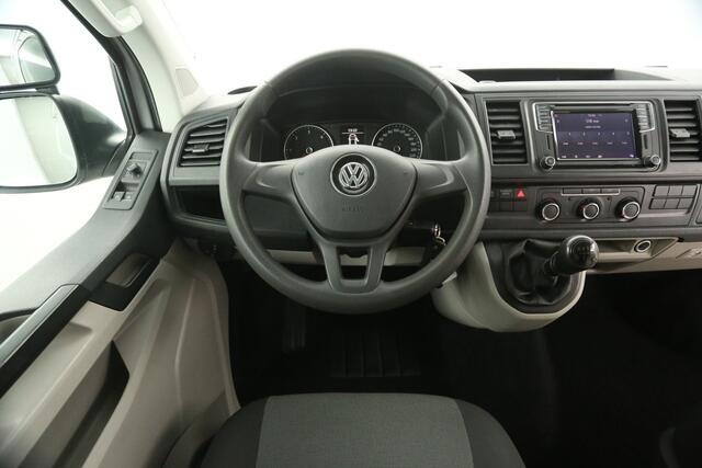 Volkswagen TRANSPORTER 2.0 TDI L2H1 Airco Cruise Carplay Navi Imperiaal PDC Elektrpakket