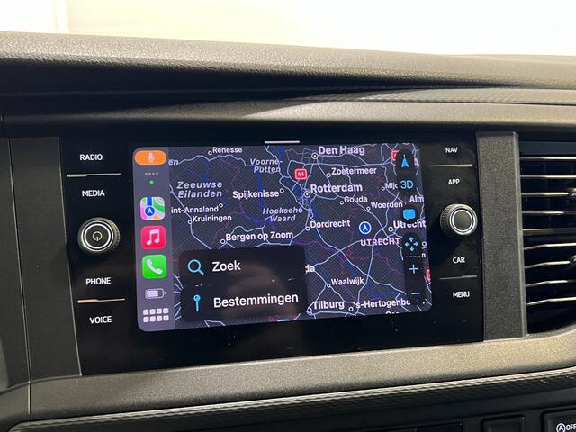 Volkswagen TRANSPORTER 2.0 TDI L1H1 26 Highline | Navigatie/Android/Apple Carplay | Laadruimte Inrichting | Cruise Control | PDC Voor en Achter + Camera Achter | Voorstoelen + Voorruit Verwarmd |