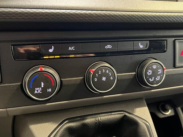 Volkswagen TRANSPORTER 2.0 TDI L1H1 26 Highline | Navigatie/Android/Apple Carplay | Laadruimte Inrichting | Cruise Control | PDC Voor en Achter + Camera Achter | Voorstoelen + Voorruit Verwarmd |