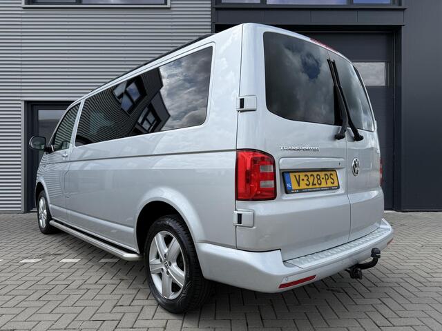 Volkswagen TRANSPORTER 2.0 TDI L2H1 DC Highline 150PK ?Euro 6 ?5-Persoons ?Full LED ?Navigatie ?Apple Carplay & Android Auto ?Parkeersensoren ?Trekhaak ?Lichtmetaal