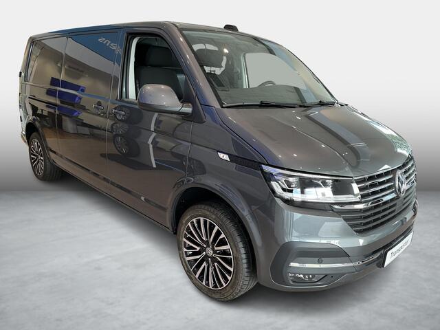 Volkswagen TRANSPORTER Bedrijfswagens Highline 2.0 TDI L2H1 28 110 kW / 150PK DSG VW Bedrijfswagens Transporter Highline 2.0 TDI L2H1 28 110 kW / 150PK Multifunctioneel stuurwiel | Armleuningen voor beide voorstoelen | Navigatiesysteem Discover Media (10") inclusief streaming &