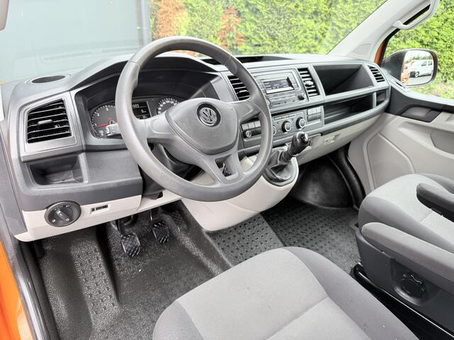 Volkswagen TRANSPORTER 2.0 TDI / L2H1 / DUBBELE CABINE / 1e EIG. / TREKHAAK / AIRCO / CRUISE / SIDEBARS