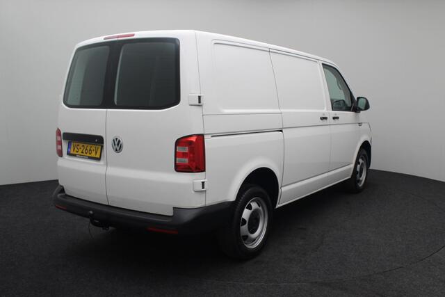 Volkswagen TRANSPORTER 2.0 TDI L1H2 Comfortline 2016 | 1e Eigenaar | Cruise Control | Trekhaak | Parkeersensoren | Elektrische Ramen | 2 Sleutels | Nationale Autopas