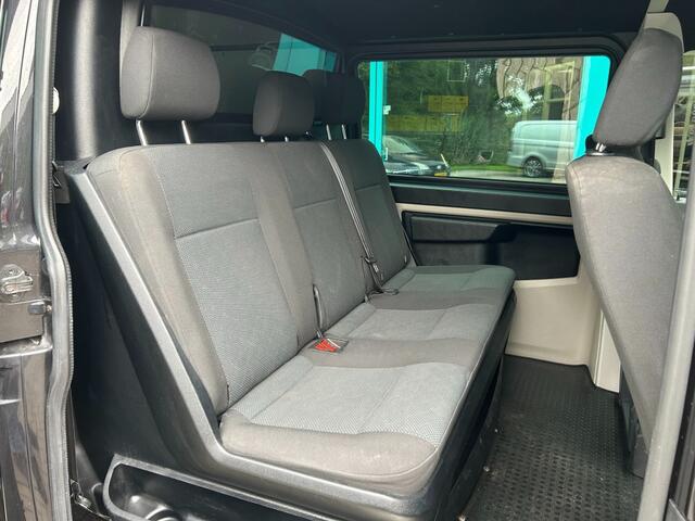 Volkswagen TRANSPORTER 2.0 TDI 150pk DC L2 DSG LED, CarPlay, Navi, 17Inch, TrHaak