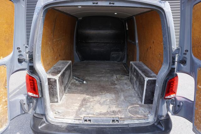 Volkswagen TRANSPORTER 28 | L2H1 | 150 PK DSG | App-Connect | Cruise | Trekhaak | Imperiaal