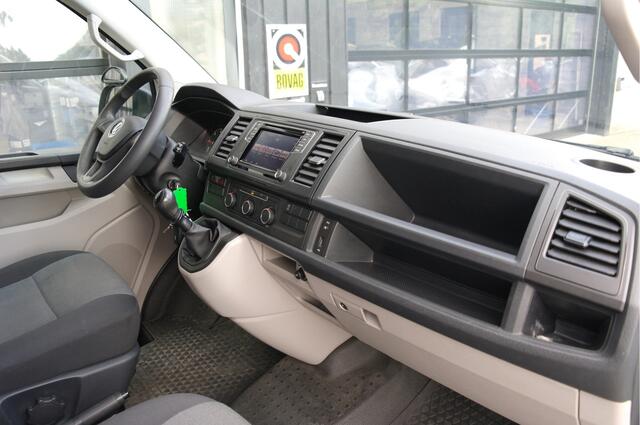 Volkswagen TRANSPORTER 2.0 TDI L2H1 102 PK | Sortimo | Airco | Cruise