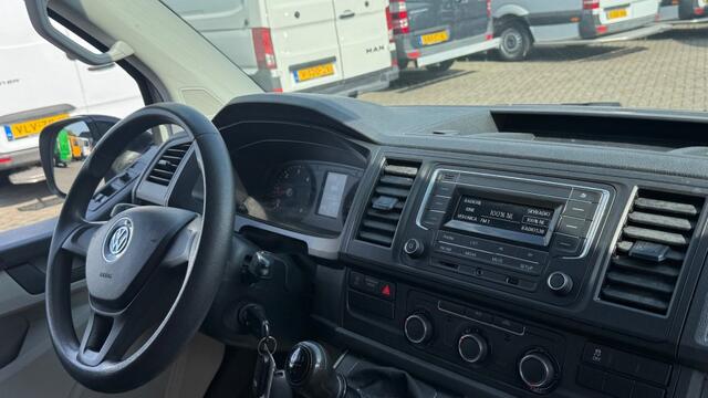 Volkswagen TRANSPORTER 2.0 TDI 62KW 84PK EURO 6 AIRCO/ IMPERIAAL/ TREKHAAK/ 100% DEALERONDERHOUDEN