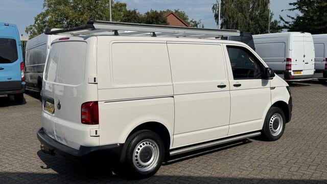 Volkswagen TRANSPORTER 2.0 TDI 62KW 84PK EURO 6 AIRCO/ IMPERIAAL/ TREKHAAK/ 100% DEALERONDERHOUDEN