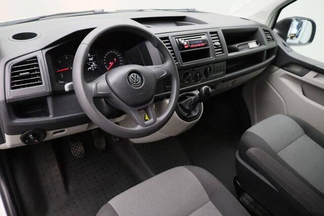 Volkswagen TRANSPORTER 2.0 TDI L1H1 Economy 2018 NAP Dealeronderhouden | Trekhaak | Elektrische ramen + spiegels | Radio USB |