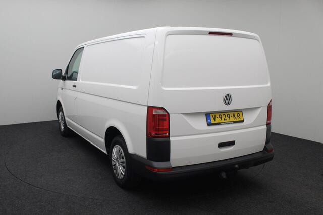 Volkswagen TRANSPORTER 2.0 TDI L1H1 Economy 2018 NAP Dealeronderhouden | Trekhaak | Elektrische ramen + spiegels | Radio USB |
