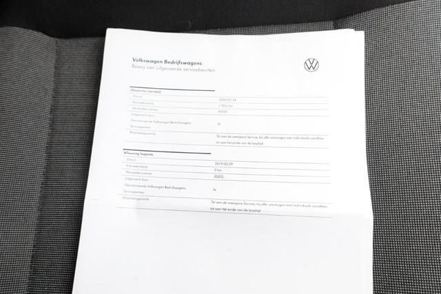 Volkswagen TRANSPORTER 2.0 TSI 150pk Benzine L2H3 Trendline Airco/Camera BPM-VRIJ 03-2019