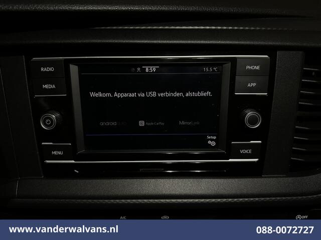 Volkswagen TRANSPORTER 2.0 TDI L2H1 Euro6 Airco | Apple Carplay | Android Auto | Trekhaak | Cruisecontrol Parkeersensoren