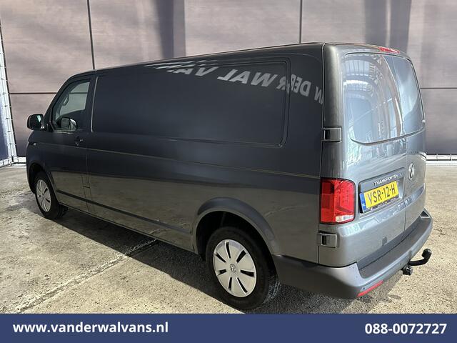 Volkswagen TRANSPORTER 2.0 TDI L2H1 Euro6 Airco | Apple Carplay | Android Auto | Trekhaak | Cruisecontrol Parkeersensoren