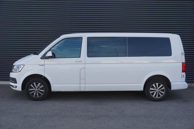 Volkswagen TRANSPORTER 2.0 TDI L2H1 DC Highline | Navi | LM Velgen | Trekhaak | PDC | Cruise-Control