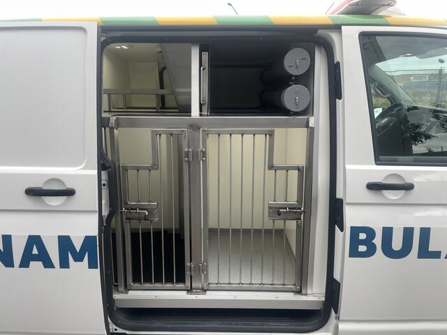 Volkswagen TRANSPORTER 2.0 TDI 150PK DSG Dierenambulance