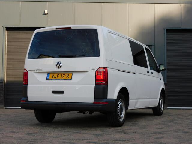 Volkswagen TRANSPORTER 2.0 TDI L2H1 Highline ROLSTOELBUS ROLSTOELLIFT! FULLMAP NAVI! STOELVERWARMING! BLUETOOTH! CRUISE! AIRCO!