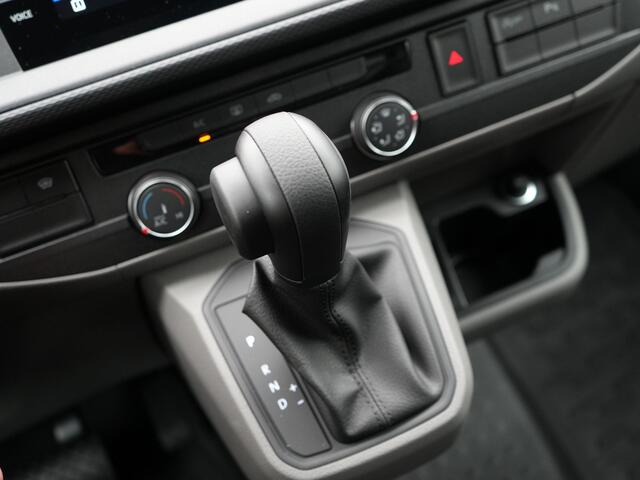 Volkswagen TRANSPORTER 2.0 TDI L2H1 30 Highline 204 pk Automaat | V-06-KFS | Schuifdeuren linker-en rechterzijde | BPM vrij | Navigatie | Apple Carplay |