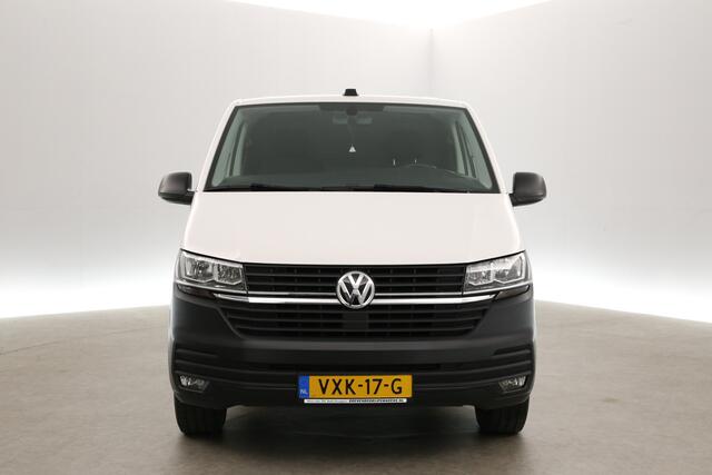 Volkswagen TRANSPORTER 2.0 TDI L2H1 Airco Carplay Cruise Trekhaak Navi PDC Elektrpakket