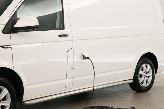 Volkswagen TRANSPORTER 2.0 TDI L2H1 | Koelwagen 0° | Nachtkoeling | Trekhaak | Airco | Cruise | Carplay | 3 Persoons