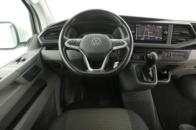 Volkswagen TRANSPORTER 2.0 TDI 150PK L2H1 | Automaat | Airco | Camera | Cruise | Carplay | Navigatie | PDC | Trekhaak | 16''LMV
