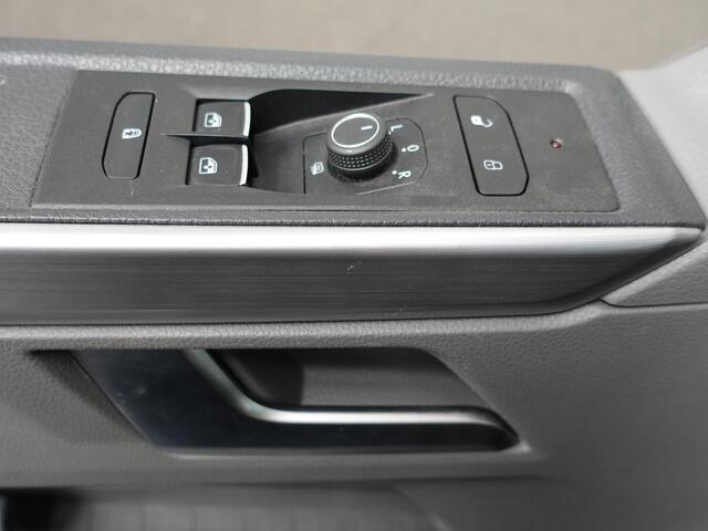 Volkswagen TRANSPORTER 2.0 TDI L2H1 28 Highline Dubbele Cabine Automaat Airco Cruise Adaptief PDC LMV