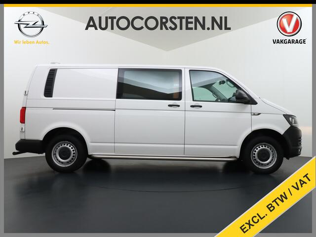 Volkswagen TRANSPORTER 2.0TDI 141PK L2H1 AUTOMAAT Leder Airco Trekhaak Camera Voorruitverwarming Bluetooth Highline Sidebars Schuifdeur met Raam Betonplex Vloer Wandbetimmering Tussenwand 1e Eigenaar Euro 5 2.500KG Trekgewicht