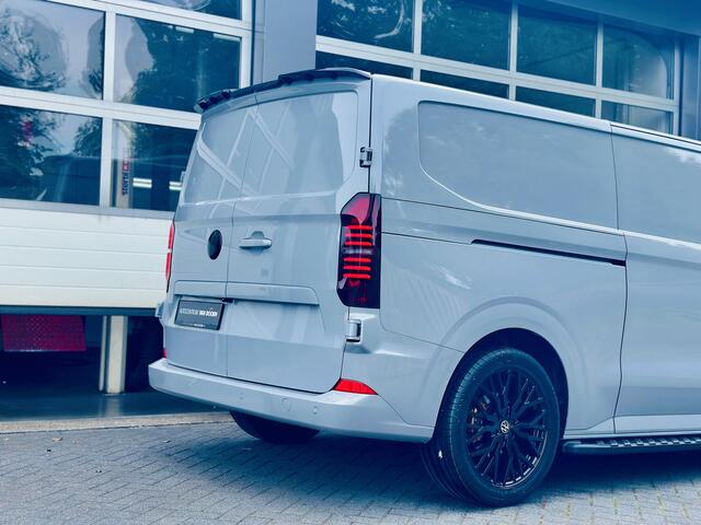 Volkswagen TRANSPORTER 2.0 TDI 150pk | Automaat DSG | L2 | BPM vrij | Black Edition | LED | Camera | Climate Controle | Lane Assist | Ex BTW