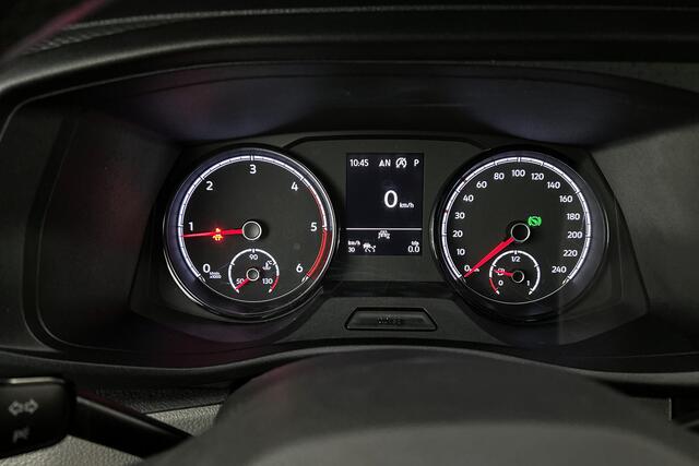 Volkswagen TRANSPORTER 2.0 TDI L2 Bulli | Camera | Adaptief cruise control | LED koplampen | Parkeersensoren | Trekhaak