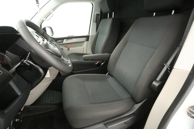 Volkswagen TRANSPORTER 2.0 TDI L1H1 | 150PK | Airco | Cruise | Parkeersensoren | Trekhaak