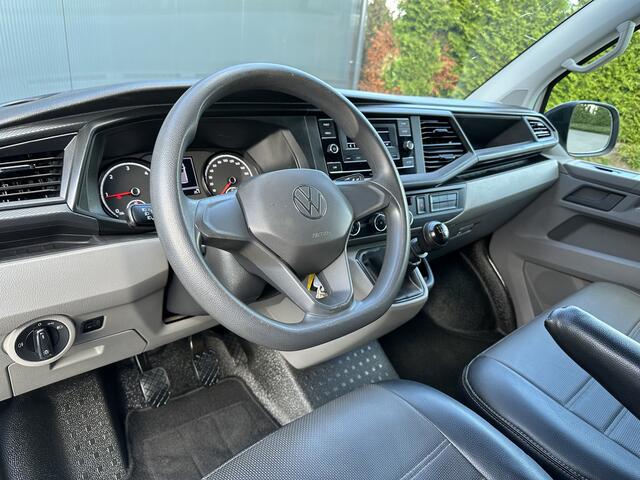 Volkswagen TRANSPORTER 2.0 TDI / L1H1 / 1e EIG. / IMPERIAAL / TREKHAAK / AIRCO / BIJRIJDERSBANK / PDC