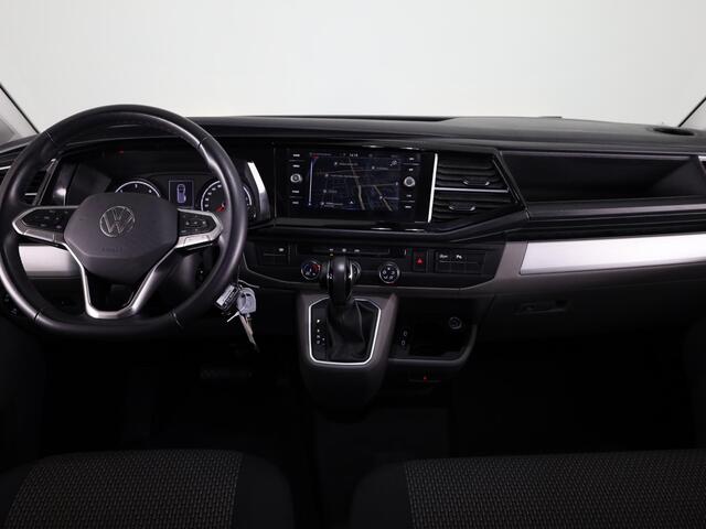 Volkswagen TRANSPORTER 2.0 TDI L2H1 30 DC Highline 150 PK DSG | Verlengde garantie | Navigatie | Trekhaak | Luxe dubbelcabine |