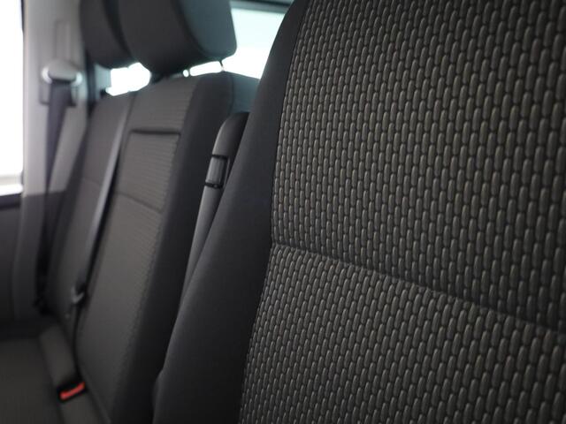 Volkswagen TRANSPORTER 2.0 TDI L2H1 30 DC Highline 150 PK DSG | Verlengde garantie | Navigatie | Trekhaak | Luxe dubbelcabine |