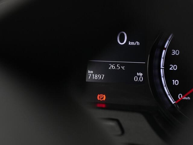 Volkswagen TRANSPORTER 2.0 TDI 90 pk Economy Business L1H1 | Trekhaak | Parkeersensoren achter | Carplay | Cruise Control