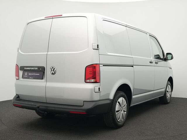 Volkswagen TRANSPORTER 2.0 TDI 90 pk Economy Business L1H1 | Trekhaak | Parkeersensoren achter | Carplay | Cruise Control