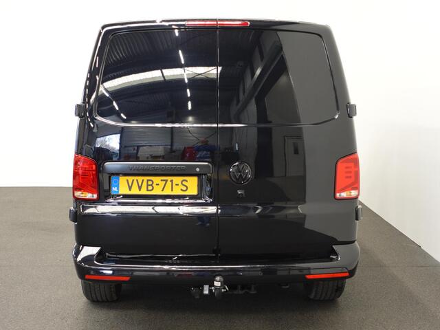 Volkswagen TRANSPORTER 2.0 TDI L2H1 28 Dubbele Cabine Highline Automaat Cruise Control Airco Navigatie PDC Camera