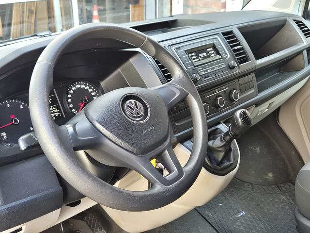 Volkswagen TRANSPORTER 2.0 TDI 102PK L1H1 | AIRCO | TREKHAAK | 100% ONDERHOUDEN