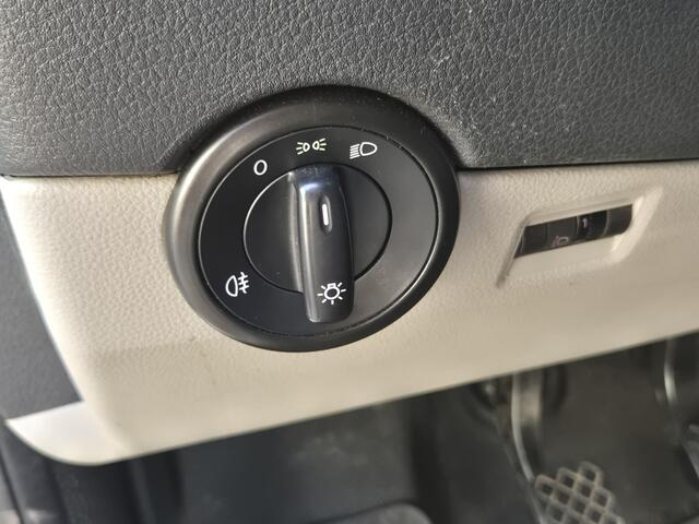 Volkswagen TRANSPORTER 2.0 TDI 102PK L1H1 | AIRCO | TREKHAAK | 100% ONDERHOUDEN