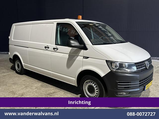 Volkswagen TRANSPORTER 2.0 TDI 150pk L2H1 Inrichting Euro6 Airco | Camera | Leder | Cruisecontrol | 2500kg Trekhaak Parkeersensoren