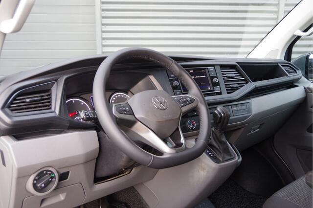 Volkswagen TRANSPORTER 2.0 TDI L2 150PK AUT. LED, TREKHAAK, CRUISE, CARPLAY, AIRCO, PARKEERSENSOREN, NL AUTO, NAP