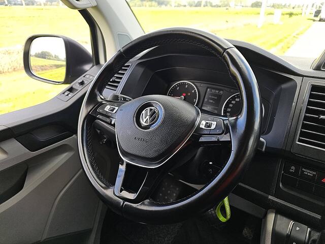 Volkswagen TRANSPORTER 2.0 TDI L2H1 utomaat Airco Standkachel Cruise Navi Multibeam LED Euro6 150 PK!