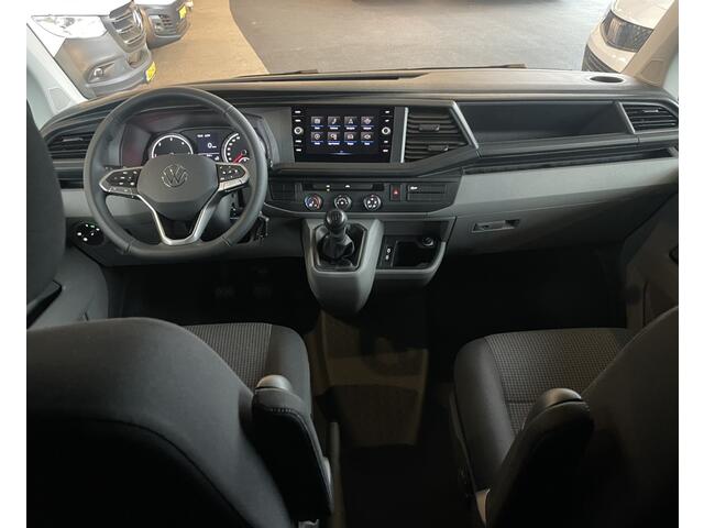 Volkswagen TRANSPORTER 2.0 TDI L2H1 28 >BPM vrij | Direct leverbaar/110pk/navi/cruise/Lederen stuur/Apple Carplay/Android Auto Operational lease is ook mogelijk! 4557