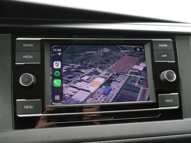 Volkswagen TRANSPORTER 2.0 TDI L2H1 HIGHLINE | LMV | TREKHAAK | APPLE CARPLAY | CAMERA | COMFORSTOELEN