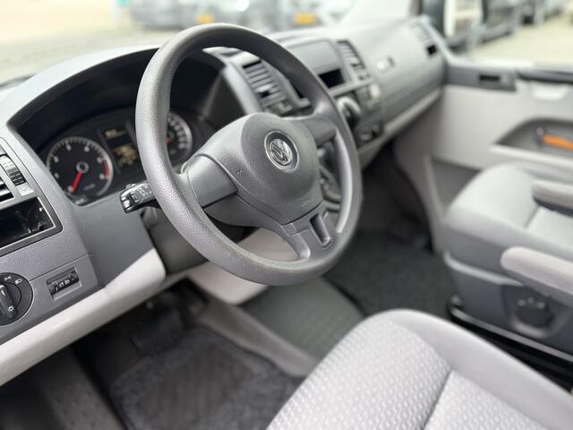 Volkswagen TRANSPORTER Kombi 2.0 TDI DSG Automaat L1H1 BTW en BPM vrij Airco Cruise control Trekhaak PDC 1e eigenaar Euro 5 Combi Personenbus Passenger Groepsvervoer Taxi